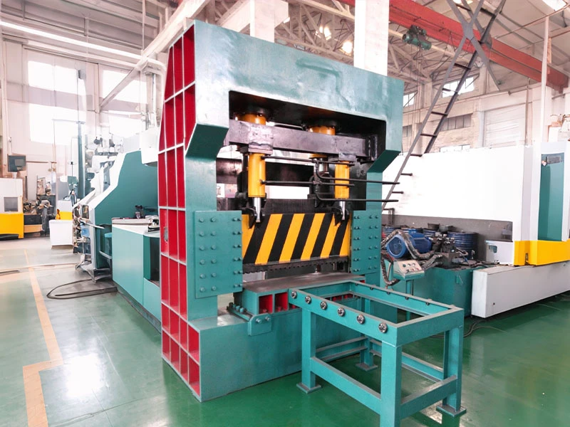 Dragon Gate Shearing Machine
