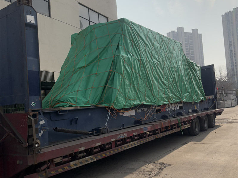 Mobile container shear machine Mobile container shear machine