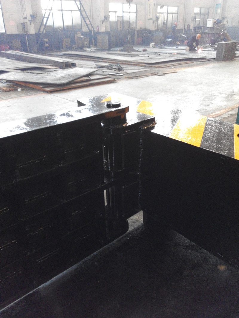 Metal stripping machines Metal stripping machines