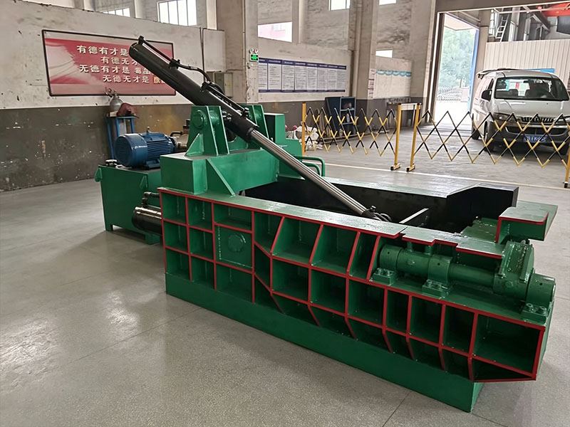 Scrap Metal Baler Machine